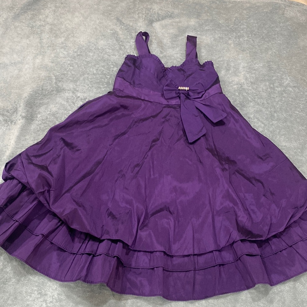 Purple Dress Size 7-8 embellished bow in front, sweetheart neckline with straps